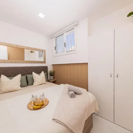 New Luxury -holiday Valley 別荘 アデヘ